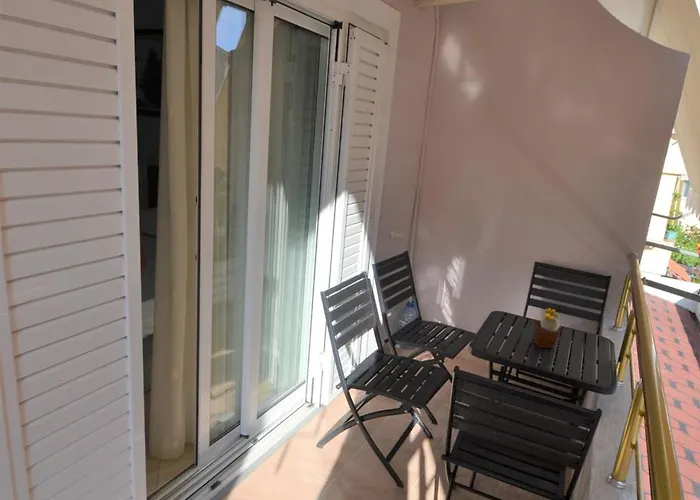 Little Cozy Apartment 2